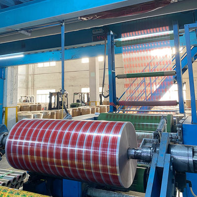Jumbo Roll Bopp Ambalaj bantı 1620mm Genişliği 4000m Uzunluğu Akrilik yapıştırıcı ile